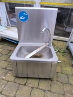Wasbakje Inox , handen wassen zonder knop aan te raken, Ophalen