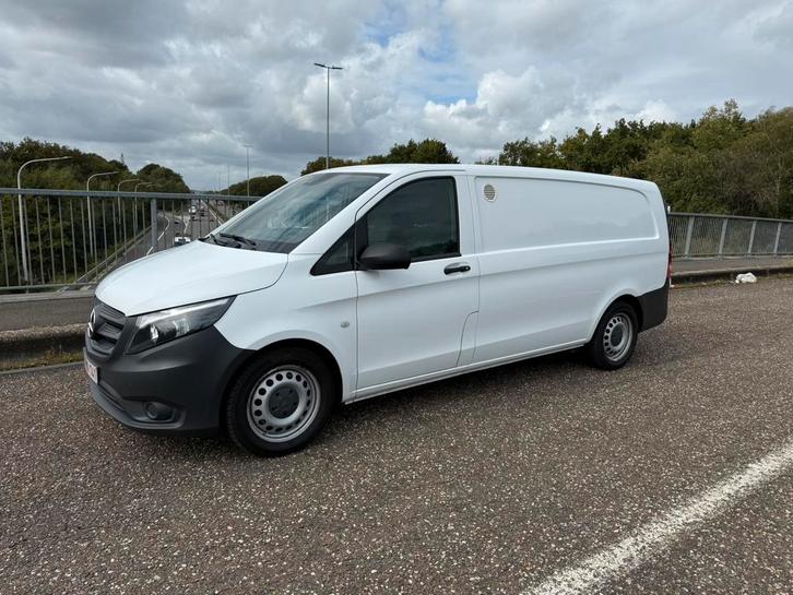 MERCEDES VITO 119CDI 2020/AUTOMAAT/L3/EXTRALANG/CAMERA/190PK, Auto's, Bestelwagens en Lichte vracht, Achteruitrijcamera, Mercedes-Benz
