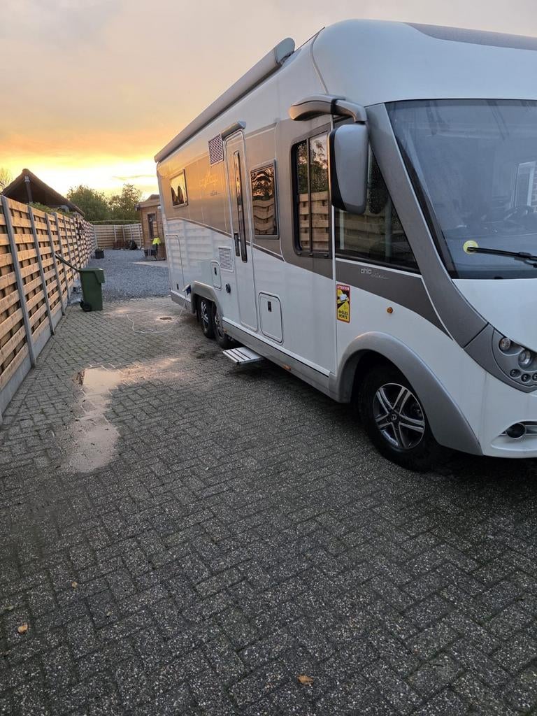 Mobil-home Carthago/ Chic e-line 51QB DA/, Caravanes & Camping, Camping-cars, Fiat, Intégral, Diesel, Particulier