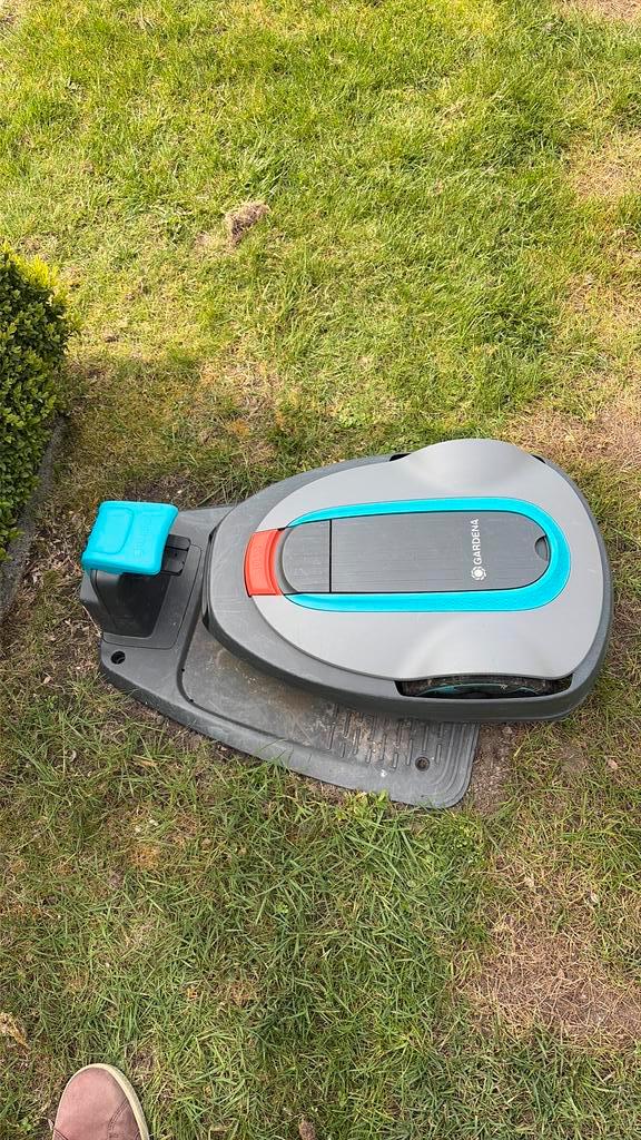 Gardena sileno city 250, Jardin & Terrasse, Tondeuses robotisées, Utilisé, Enlèvement ou Envoi