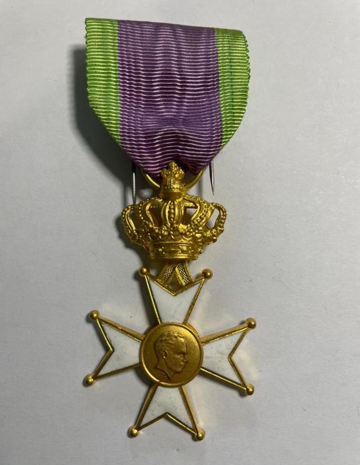 Lot 14 : Médaille, Enlèvement ou Envoi