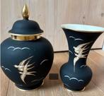 Vintage mat zwarte pot en vaas met zwaluwen van Bavaria, Antiek en Kunst, Ophalen of Verzenden
