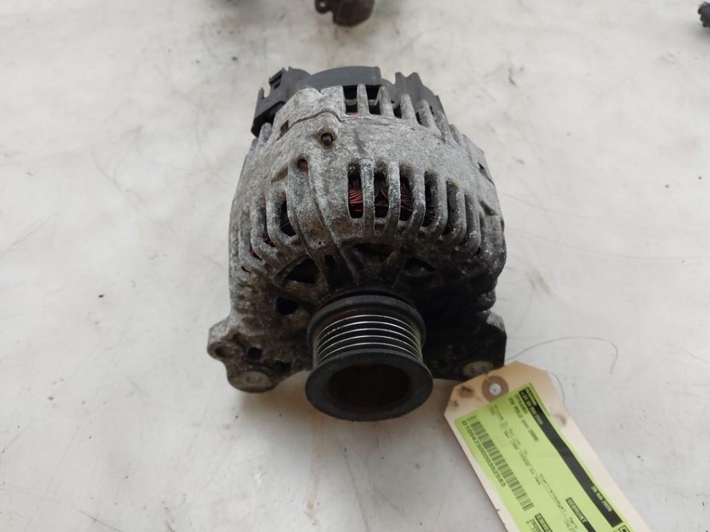 ALTERNATEUR V-Snaar Volkswagen Polo V (6R) (|036903024H|), Autos : Pièces & Accessoires, Volkswagen, Valeo, Utilisé, 100, rue de Courcelles
75017  Paris, FR