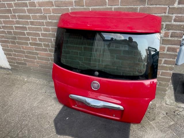 ACHTERKLEP rood Fiat 500 (312) (01-2007/12-2012), Gebruikt, Achterklep, Dhr. R. de Gouw, Fiat