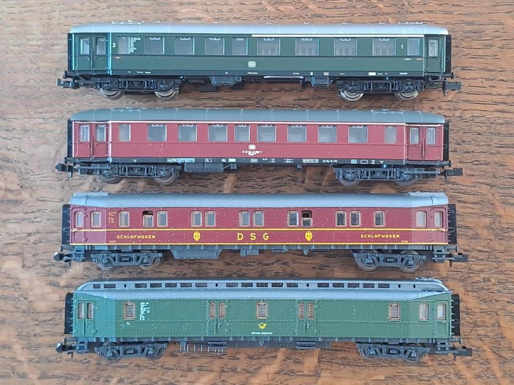 Ensemble de voitures particulières Roco à l'échelle N, fourg, Hobby & Loisirs créatifs, Enlèvement ou Envoi, Roco