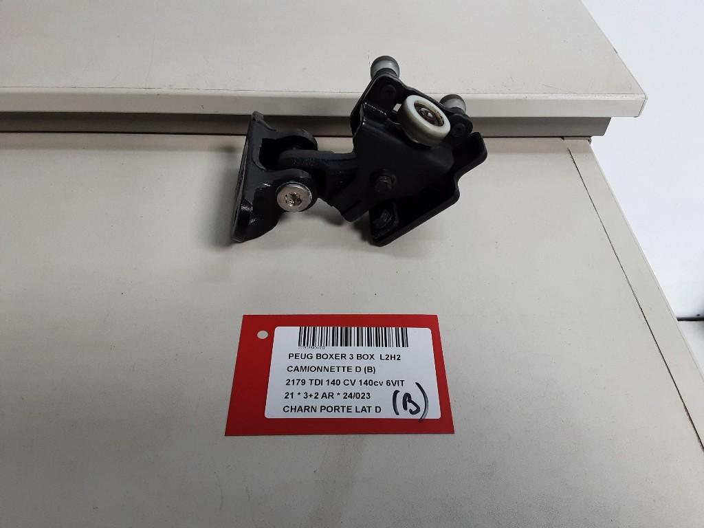 CHARNIERE DE PORTE Peugeot Boxer (U9) (01-2006/12-2023), Autos : Pièces & Accessoires, Utilisé, Peugeot
