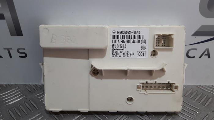 Raam module van een Mercedes E-Klasse, Auto-onderdelen, Overige Auto-onderdelen, Mercedes-Benz, Gebruikt, 3 maanden garantie, Ophalen of Verzenden