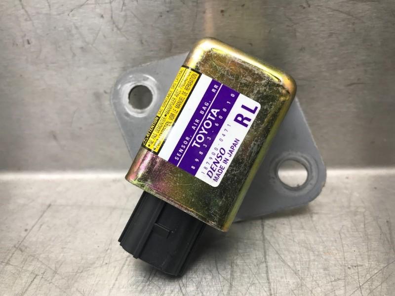 CAPTEUR AIRBAG Toyota Land Cruiser (J12) (|8983360010|), Utilisé, Toyota