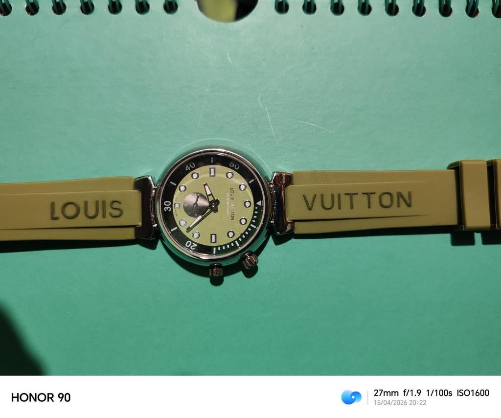 LOUİS VUITTON horloge, Enlèvement