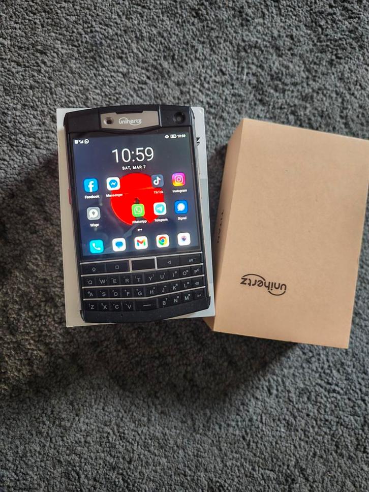 Titan unihertz, Télécoms, Téléphonie mobile | Marques Autre, Enlèvement