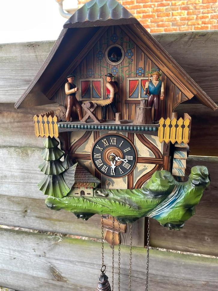 Coucou schmeckenbeker saw hill, Antiquités & Art, Antiquités | Horloges, Enlèvement