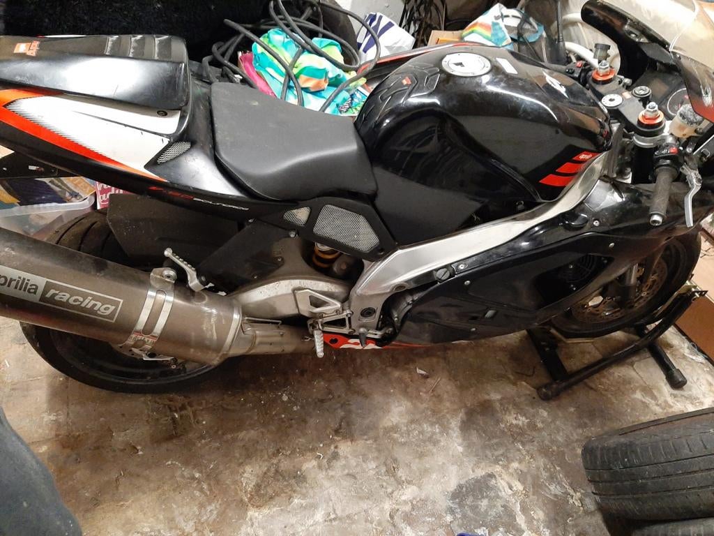 Aprilia rsv 1000....2600euros, Motos, Particulier, Occasion, Autre
