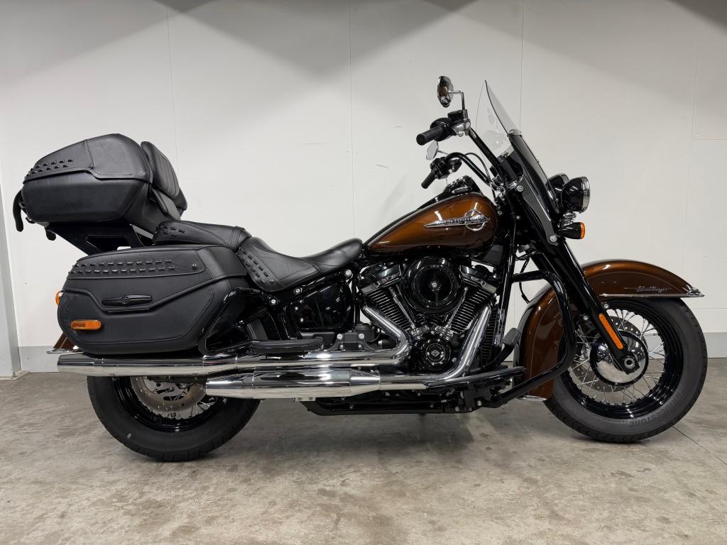 Harley-Davidson SOFTAIL FLHCS HERITAGE CLASSIC, Motos, Motos | Harley-Davidson, Autre, plus de 35 kW