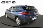 BMW X2 25E A xDRIVE - CAMERA - HEAD UP - VERWARMDE ZETELS -, Auto's, Bedrijf, 5 zetels, 5 deurs, Hybride Elektrisch/Benzine