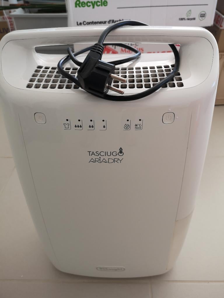 Déshumidificateur Délonghi, Electroménager, Équipement de traitement de l'air, Comme neuf, Déshumidificateur, Enlèvement