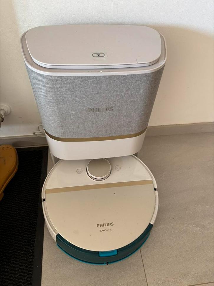 Philips robot stofzuiger met dweil functie, Elektronische apparatuur, Stofzuigers, Gebruikt, Robotstofzuiger, Minder dan 1200 watt