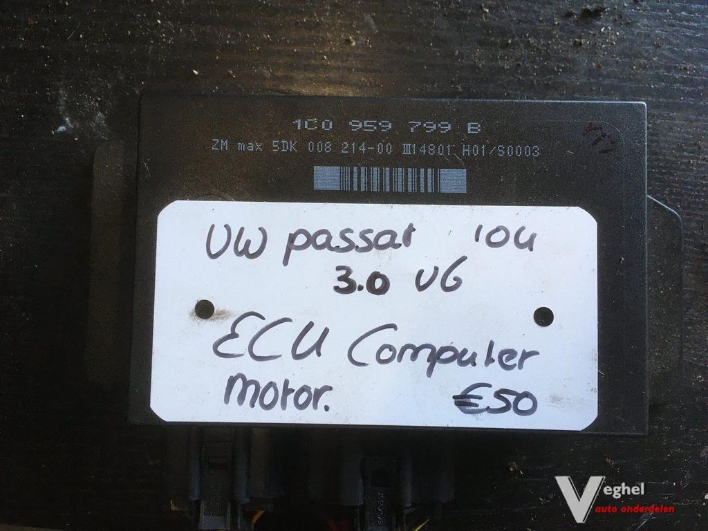 Vw Passat 3.0 v6 2004 ECU, Autos : Pièces & Accessoires, Électronique & Câbles, Utilisé, Enlèvement ou Envoi