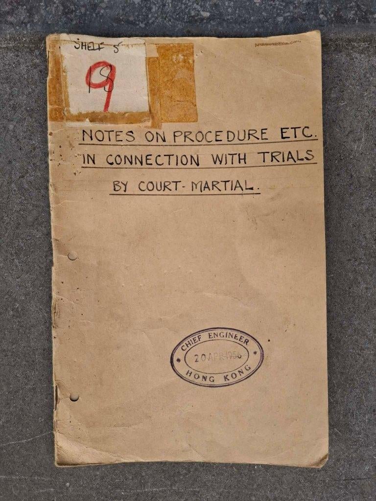 Boekje krijgsraad Court-martial War Office Engels 1945, Verzamelen, Militaria | Algemeen, Verzenden, Landmacht, Boek of Tijdschrift