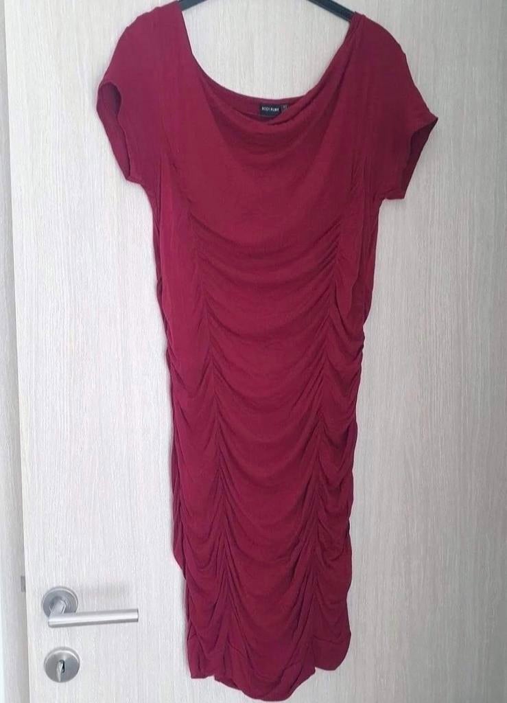 Jurk bodyflirt maat 40/ 42, Kleding | Dames, Jurken, Bodyflirt, Ophalen of Verzenden, Zo goed als nieuw, Maat 38/40 (M)