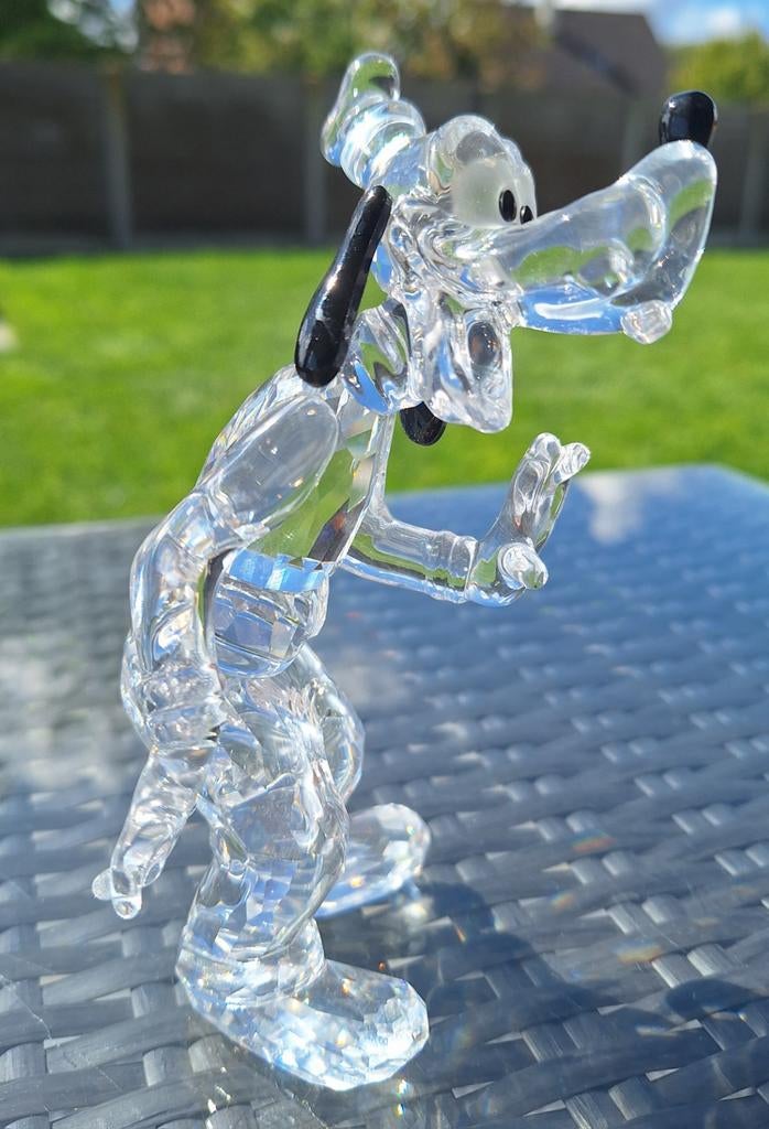 Goofy Swarovski, Collections, Swarovski, Enlèvement