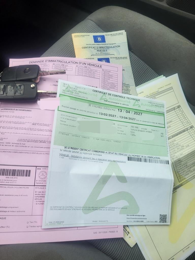 Golf 5 1.9cc prête à immatriculé, Autos, Volkswagen, Achat, Boîte manuelle, Particulier, 19 cm³