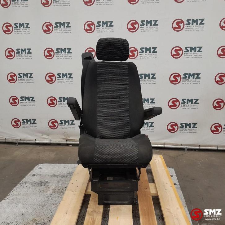 Occ bijrijdersstoel Mercedes, Auto-onderdelen, Vrachtwagen-onderdelen, Mercedes-Benz, Interieur en Bekleding, Gebruikt