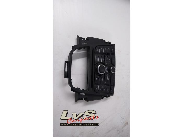 Panneau commande radio d'un Opel Astra, Autos : Pièces & Accessoires, Tableau de bord & Interrupteurs, Opel, Utilisé, 3 mois de garantie