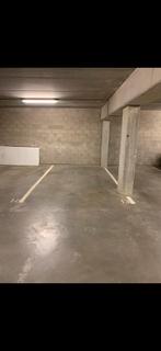 Emplacement de parking Laeken, Immo, Garages & Places de parking, Bruxelles