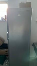 Diepvriezer met kolom, Elektronische apparatuur, Ophalen, Gebruikt, 160 cm of meer