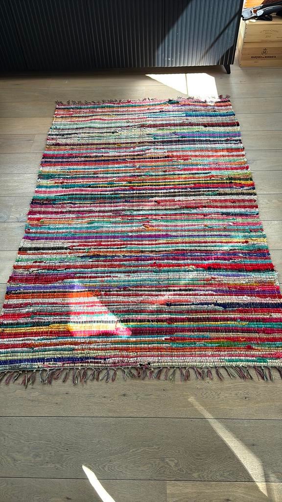 Tapijt 185cm - 120cm, Ophalen, Zo goed als nieuw