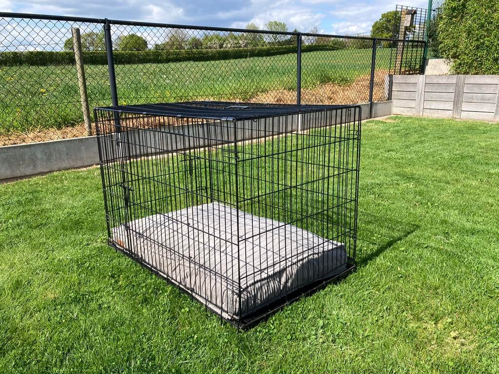 Hondenbench met kussen, Dieren en Toebehoren, Ophalen, Zo goed als nieuw