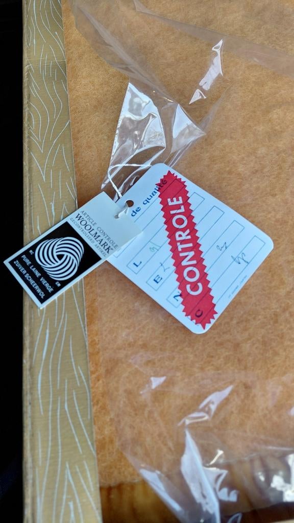 Deken nieuw 240cm op 220cm 10€, Ophalen