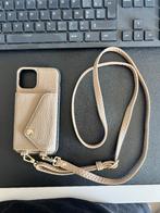 Étui Selencia pour iPhone 12 (Pro) avec porte-cartes, Télécoms, Enlèvement ou Envoi, Comme neuf, IPhone 12, Housse ou Sac