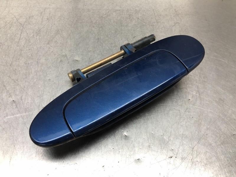 PORTIERGREEP BUITEN LINKS ACHTER Toyota Yaris (P1), Gebruikt, Achter, Toyota