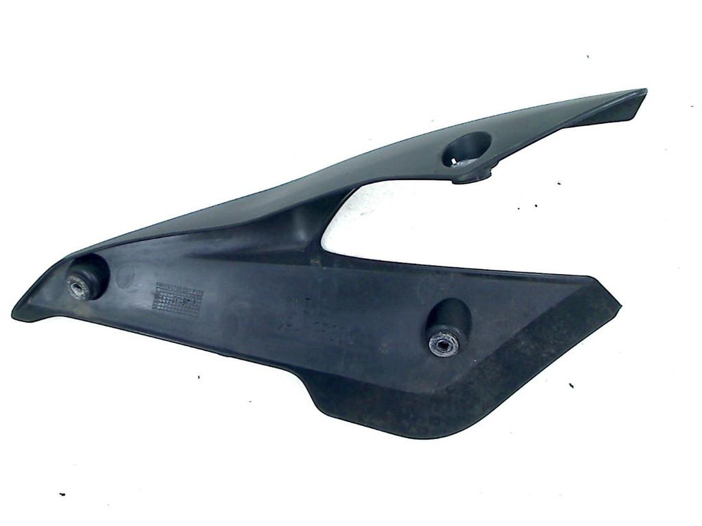 CADRE DE COUVERTURE CADRE DROIT Yamaha (1WDPA-GF30), Dhr. S. di Majo, Utilisé, Info@cama-motorparts.nl, P.J. Troelstraweg 8 8
3144 CX  MAASSLUIS, NL