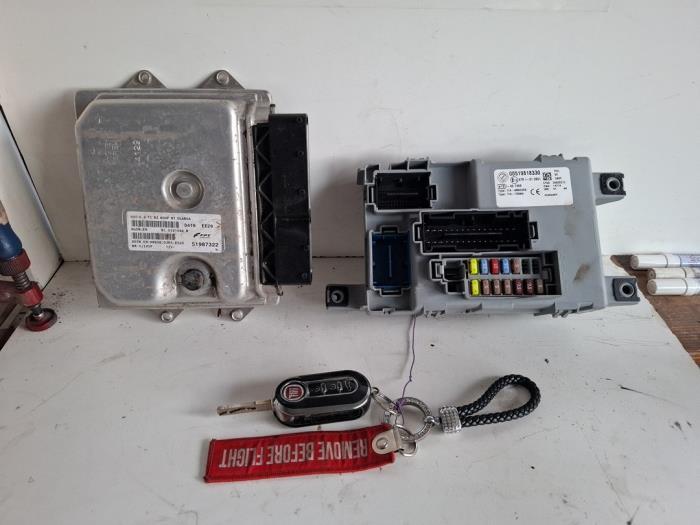Computer Motormanagement van een Fiat 500, Gebruikt, -, -, Ophalen of Verzenden