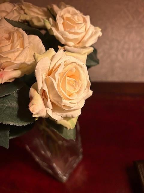 Vazen met rozen, Ophalen, Glas