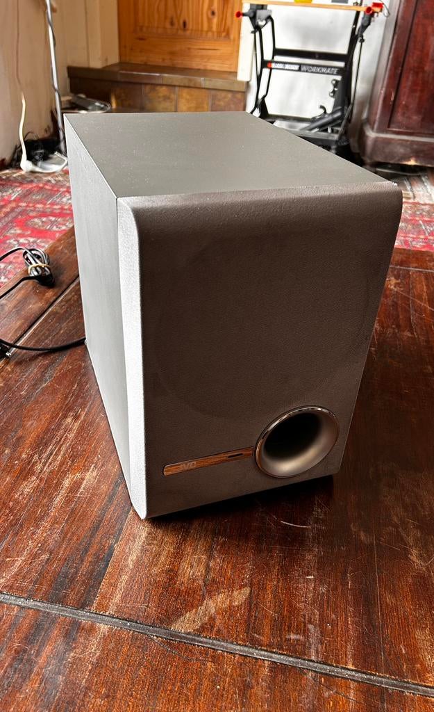 JVC Subwoofer, Audio, Tv en Foto, Luidsprekerboxen, Ophalen, Zo goed als nieuw