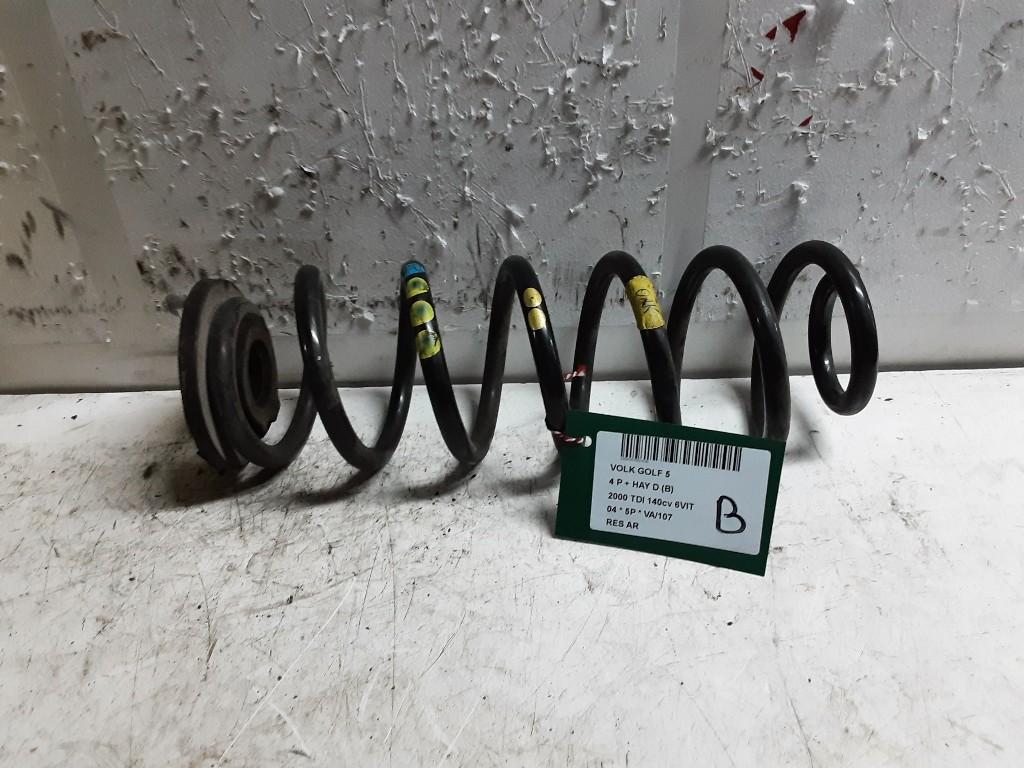 SCHROEFVEER ACHTER Volkswagen Golf V (1K1) (02-2001/12-2010), Gebruikt, Volkswagen, Mevr. I. Hauben, Rue de l'Espoir 34 34
4030  GRIVEGNÉE, BE