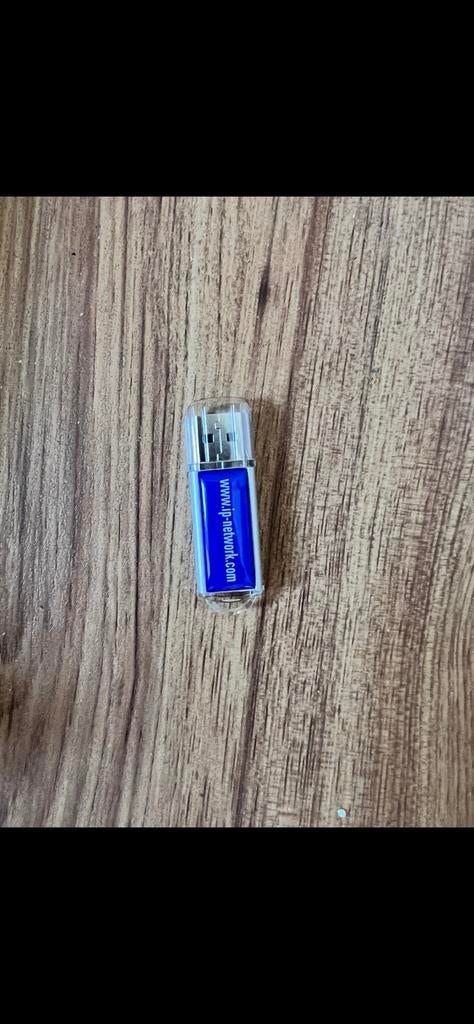 Plusieurs clefs usb neuf, Audio, Tv en Foto, Foto | Geheugenkaarten, Ophalen of Verzenden, Zo goed als nieuw