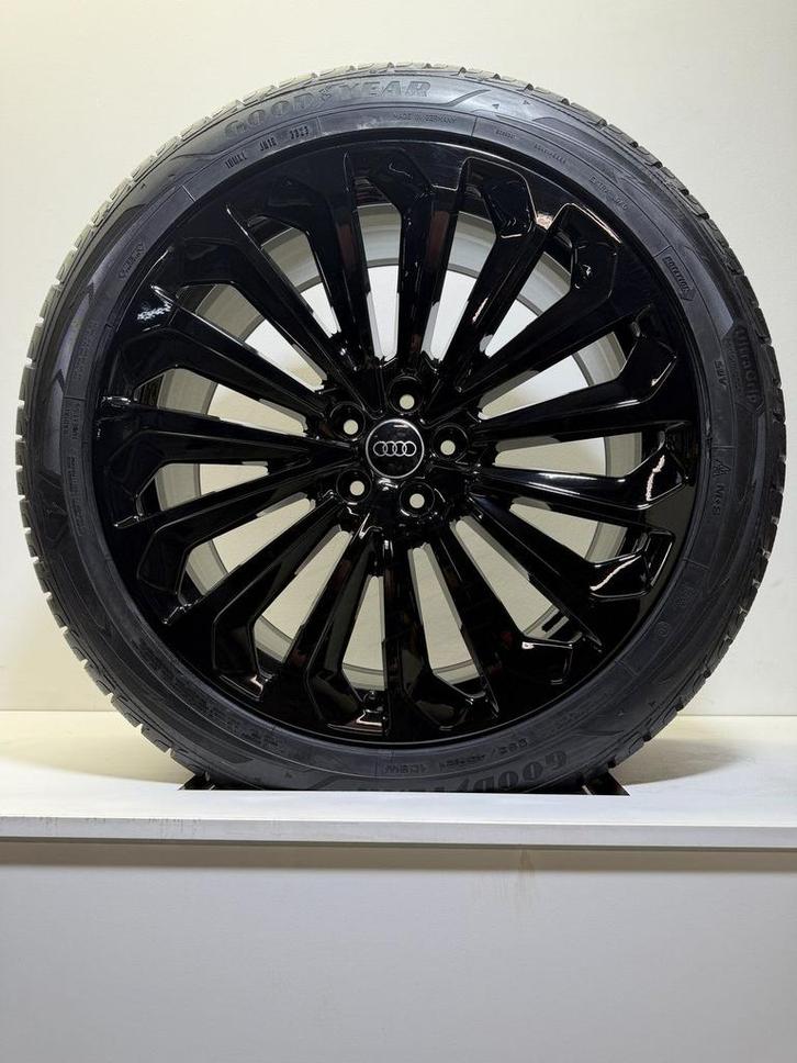 NIEUW 21’’ AUDI ETRON Q8 Q7 4KE WINTERBANDEN TPMS ORIG RS, Auto-onderdelen, Banden en Velgen, Banden en Velgen, Winterbanden, 21 inch