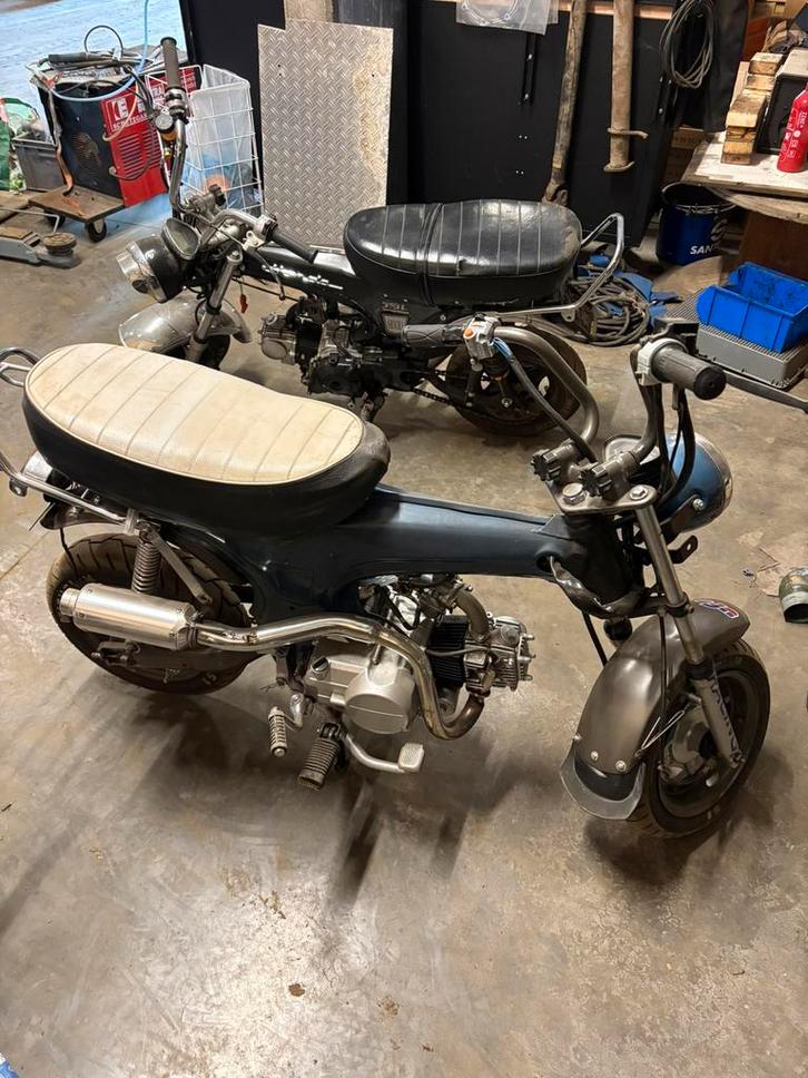 4x dax en een monkey, Fietsen en Brommers, Brommers | Tomos, Zo goed als nieuw, Ophalen