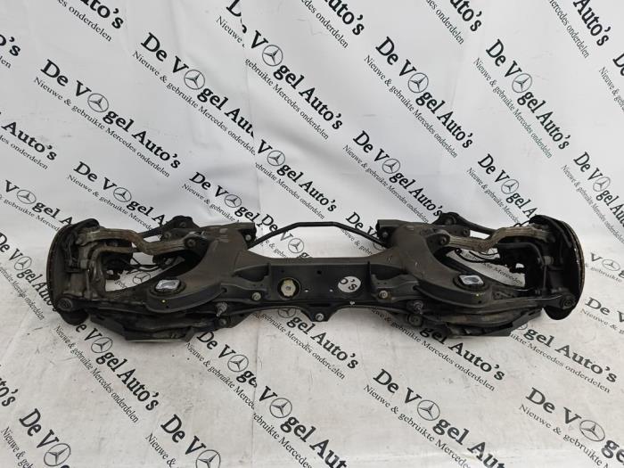 Arbre entraînement roue arrière d'un Mercedes C-Klasse, Autos : Pièces & Accessoires, 3 mois de garantie, Utilisé, -, -