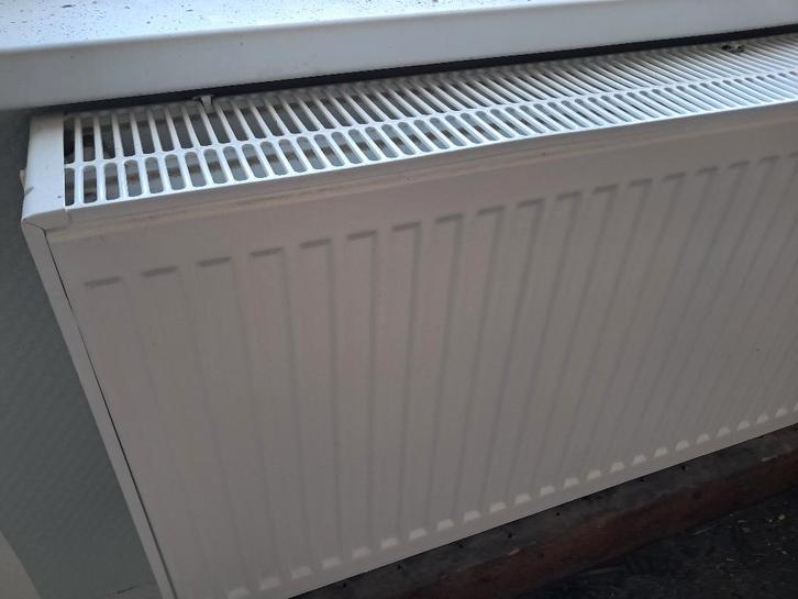 radiator / radiatoren (verschillende afmetingen), Bricolage & Construction, Chauffage & Radiateurs, Utilisé, Radiateur, 500 à 800 watts