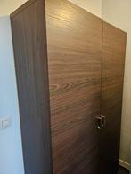 Mooie kast in zeer goede staat – walnootkleur, Ophalen