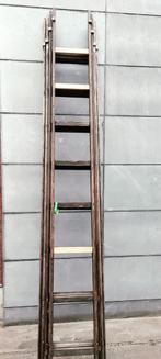 Gekeurde ruitenwasser ladder 4x8