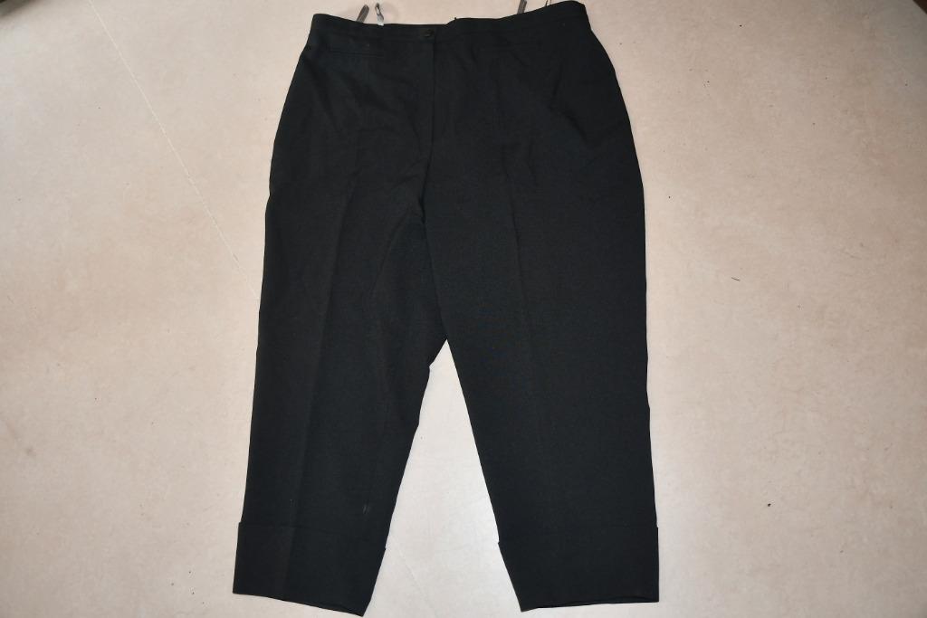 Zwarte driekwart broek Canda B 52, Kleding | Dames, Broeken en Pantalons, Zo goed als nieuw, Maat 46/48 (XL) of groter, Zwart