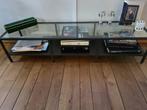 TAFEL  40X150 X HOOG 30 CM  100 EURO, Ophalen