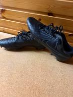Nike Tiempo voetbalschoenen, Ophalen, Zo goed als nieuw, Sportschoenen, Zwart