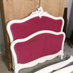 Wit antiek landelijk Louis XV bed 2-p met rood velour B 140, Ophalen, Gebruikt, Wit, Tweepersoons